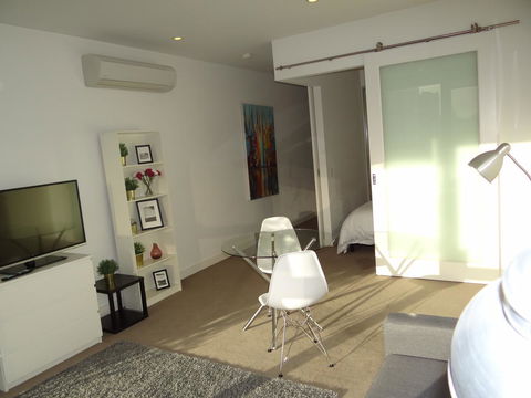 Amazing Accommodations: Vogue - Accommodation Cairns 20