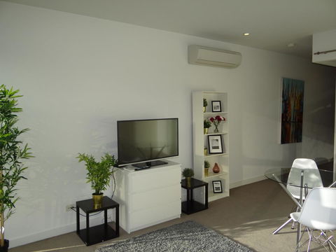 Amazing Accommodations: Vogue - Accommodation Cairns 21