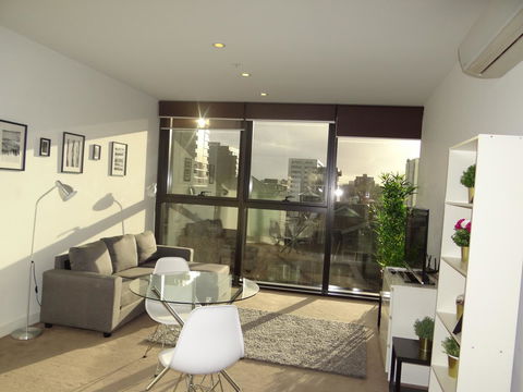 Amazing Accommodations: Vogue - Accommodation Cairns 16