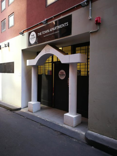 The Town Apartments - Accommodation Cairns 6