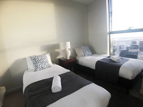 Sky City Serviced Apartment - Accommodation Cairns 10