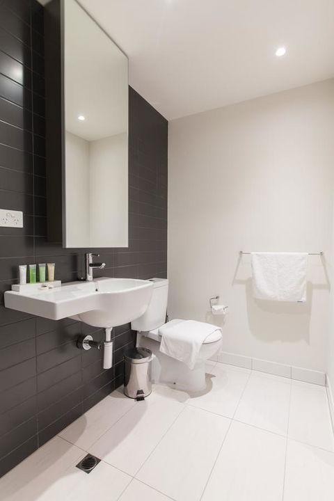 Southern Cross Serviced Apartments - Accommodation Cairns 11