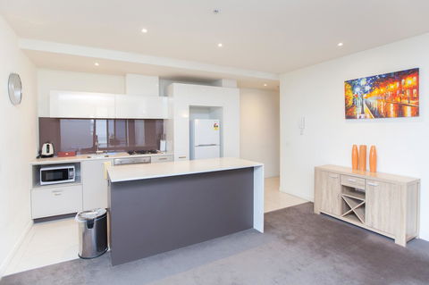Southern Cross Serviced Apartments - Accommodation Cairns 12
