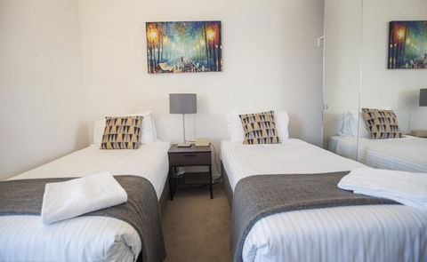 Southern Cross Serviced Apartments - Accommodation Cairns 22