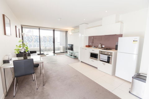 Southern Cross Serviced Apartments - Accommodation Cairns 34