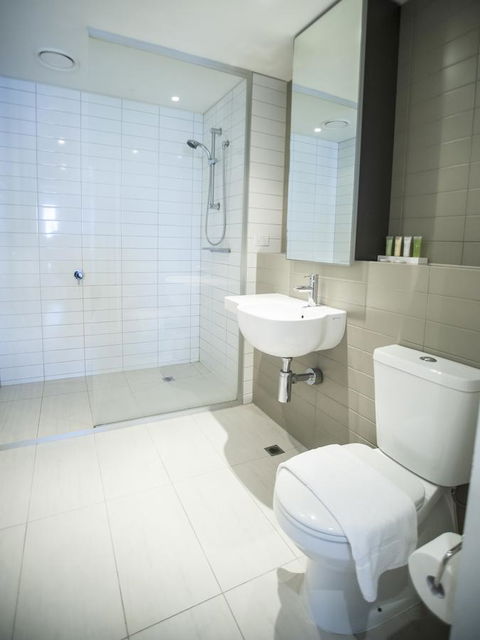 Southern Cross Serviced Apartments - Accommodation Cairns 21