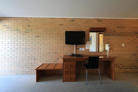 Quays Motel San Remo - Accommodation Cairns 9