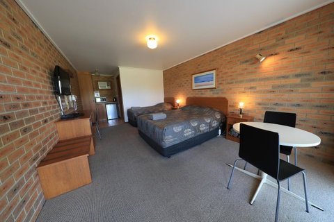 Quays Motel San Remo - Accommodation Cairns 10