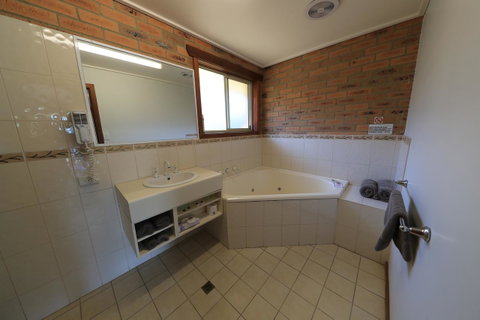 Quays Motel San Remo - Accommodation Cairns 15