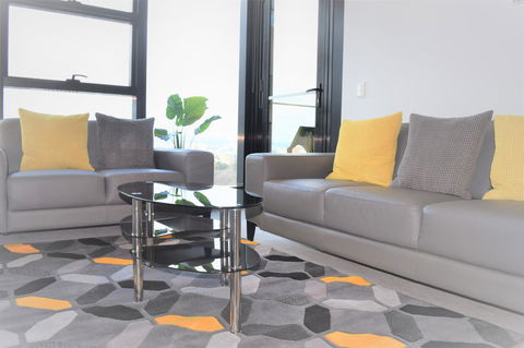 Executive Stay Little Collins Street - Accommodation Cairns 7