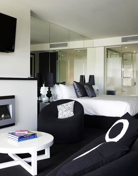 The Cullen Melbourne - Art Series - Accommodation Cairns 26