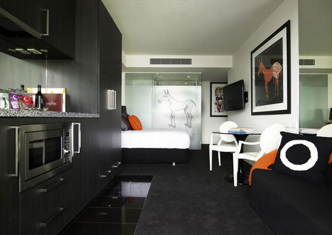 The Cullen Melbourne - Art Series - Accommodation Cairns 17