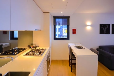 Flinders Street Apartments - Accommodation Cairns 8