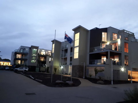 Apartments In Phillip Island Towers - Block C - Accommodation Cairns 15