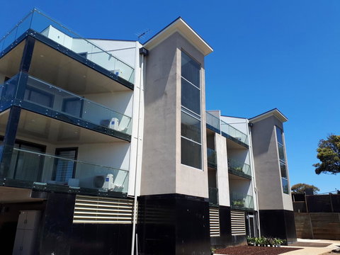 Apartments In Phillip Island Towers - Block C - Accommodation Cairns 32