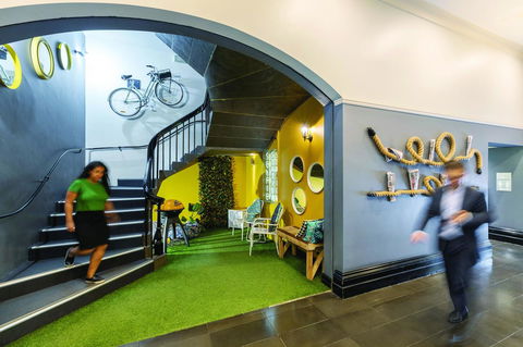 Best Western Melbourne City - Accommodation Cairns 11