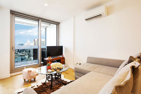 UrbanSuite The Wild Rosa Inn - Accommodation Cairns 10