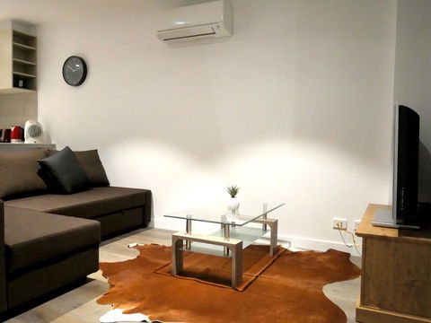 UrbanSuite The Wild Rosa Inn - Accommodation Cairns 28