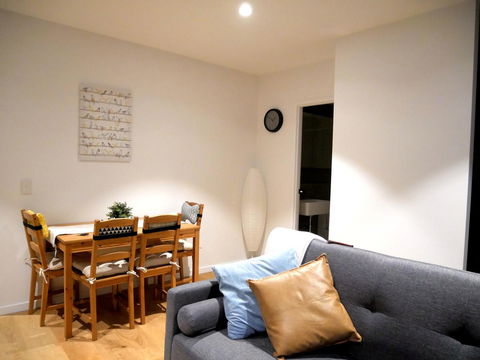 UrbanSuite The Wild Rosa Inn - Accommodation Cairns 19