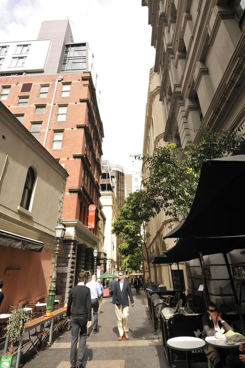 Metro Apartments On Bank Place - Accommodation Cairns 8