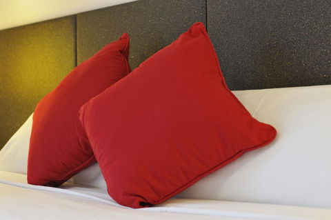 Metro Apartments On Bank Place - Accommodation Cairns 6