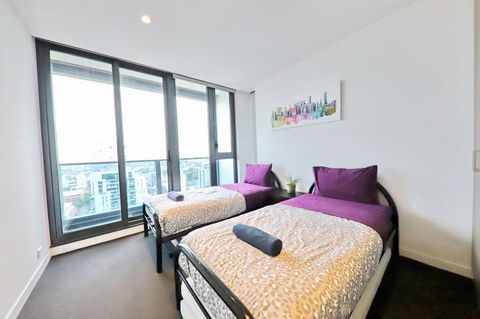 Nest-Apartments Sea View Apartments - Accommodation Cairns 22
