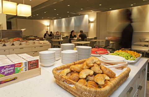 Causeway Inn On The Mall - Accommodation Cairns 5