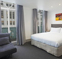 Causeway Inn On The Mall - Accommodation Cairns