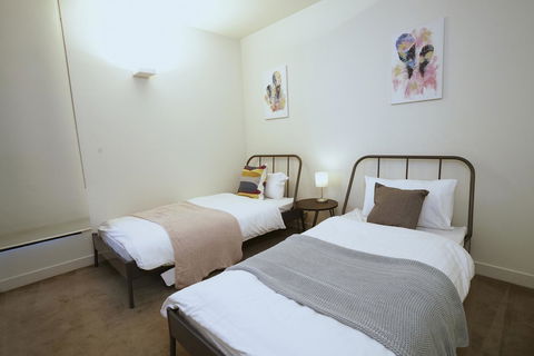 [Modern/Spacious]2BDR CBD FREE Carpark, FREE Wifi - Accommodation Cairns 19