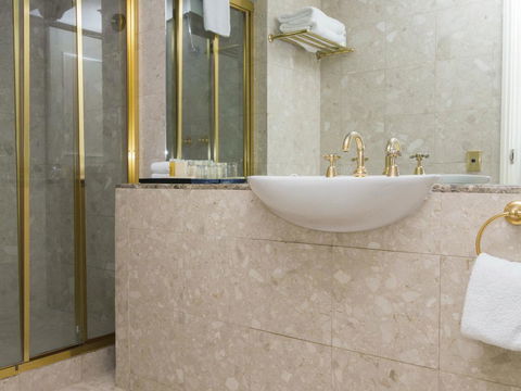 Stamford Plaza Melbourne - Accommodation Cairns 3
