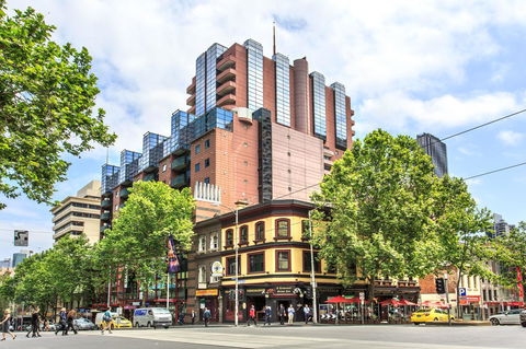 Paramount Apartments Melbourne - Accommodation Cairns 0