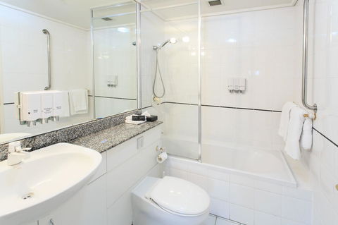 Paramount Apartments Melbourne - Accommodation Cairns 33