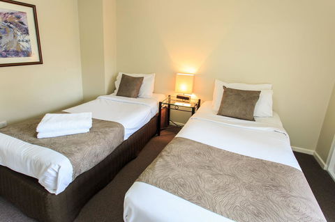 Paramount Apartments Melbourne - Accommodation Cairns 34