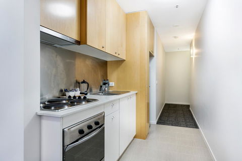 Melbourne CBD Central Apartment Hotel Official - Accommodation Cairns 18