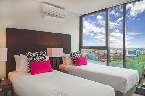 Mantra St Kilda Road - Accommodation Cairns 11