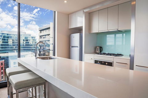 Mantra St Kilda Road - Accommodation Cairns 10