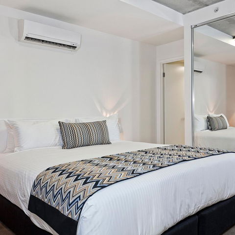 Mantra St Kilda Road - Accommodation Cairns 32
