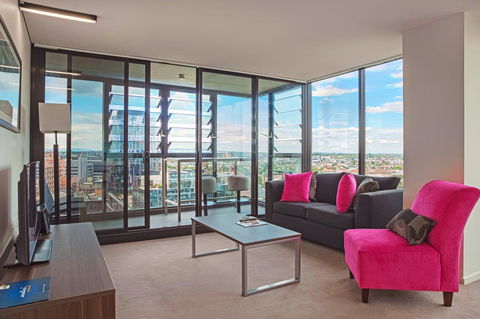 Mantra St Kilda Road - Accommodation Cairns 2