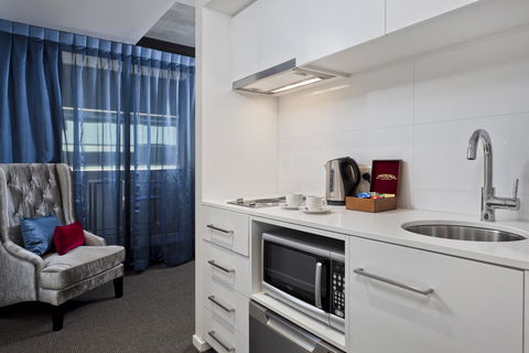 Mantra St Kilda Road - Accommodation Cairns 8