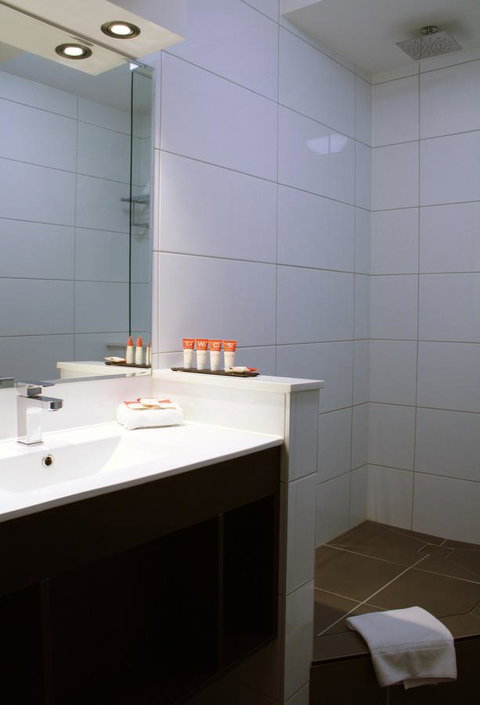 Hotel Grand Chancellor Melbourne - Accommodation Cairns 10