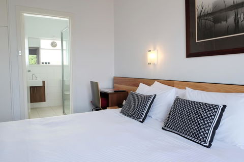 MAC South Yarra By Melbourne Apartment Collection - Accommodation Cairns 18