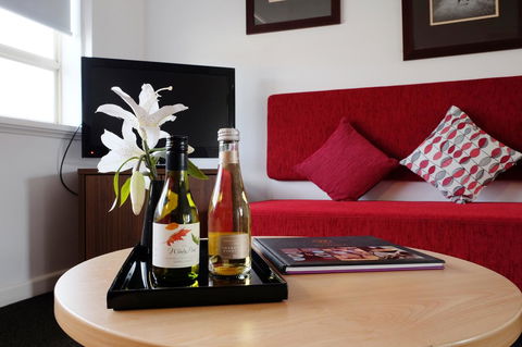MAC South Yarra By Melbourne Apartment Collection - Accommodation Cairns 2