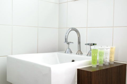 MAC South Yarra By Melbourne Apartment Collection - Accommodation Cairns 14