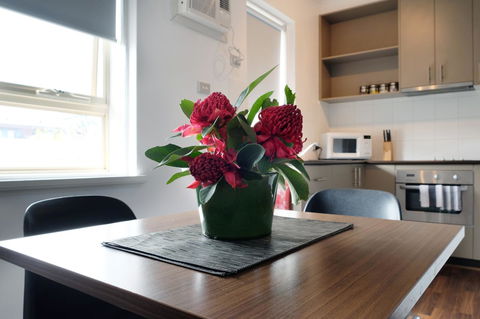 MAC South Yarra By Melbourne Apartment Collection - Accommodation Cairns 7