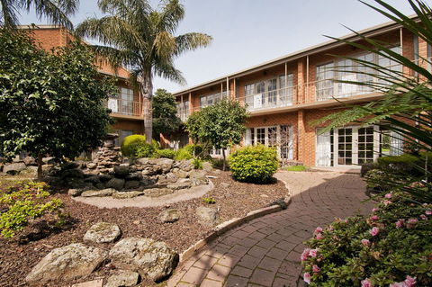 Quality Hotel Melbourne Airport - Accommodation Cairns 14