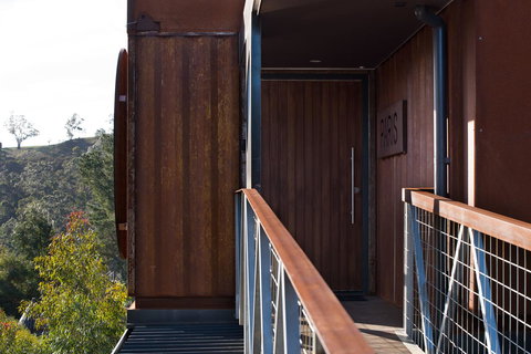 Clifftop At Hepburn - Accommodation Cairns 6