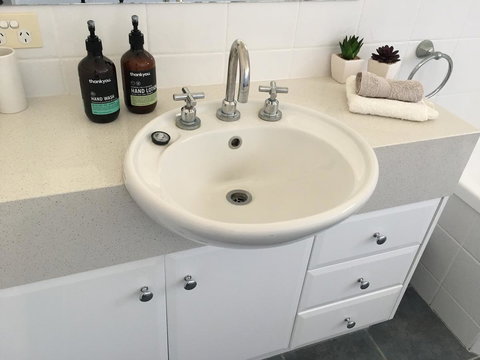 Ocean View Beach House - Accommodation Cairns 3