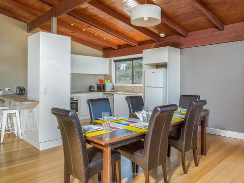 The Cape Escape - Accommodation Cairns 2