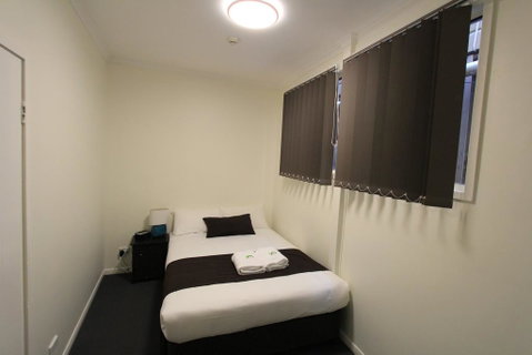 The Cliff House - Accommodation Cairns 3