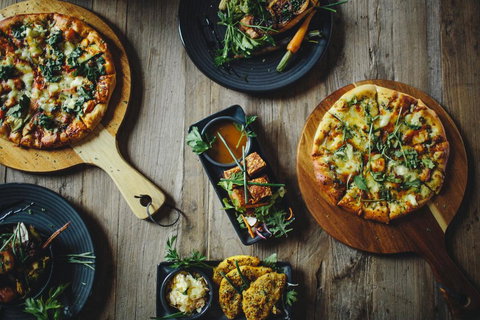 The Commercial Boutique Hotel - Accommodation Cairns 2